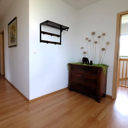 Wohlfuehloase Mit Terrasse Im Garten & Privatparkplatz Appartamento Rostock